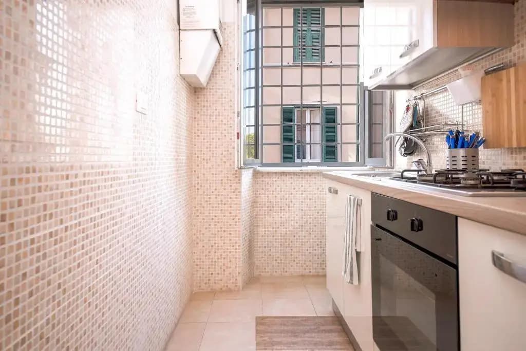 Claudia Vatican House - photo 4