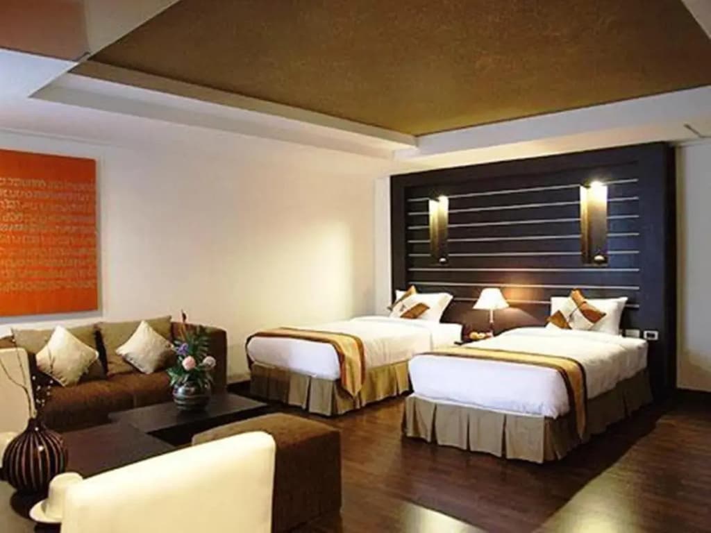 The Heritage Sathorn Suite Hotel - photo 28