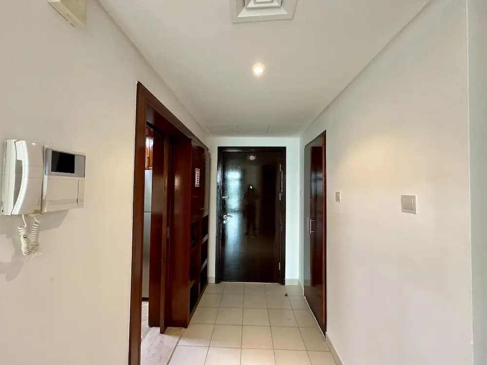 Lux BnB I Una Tower I Lakes View - photo 10