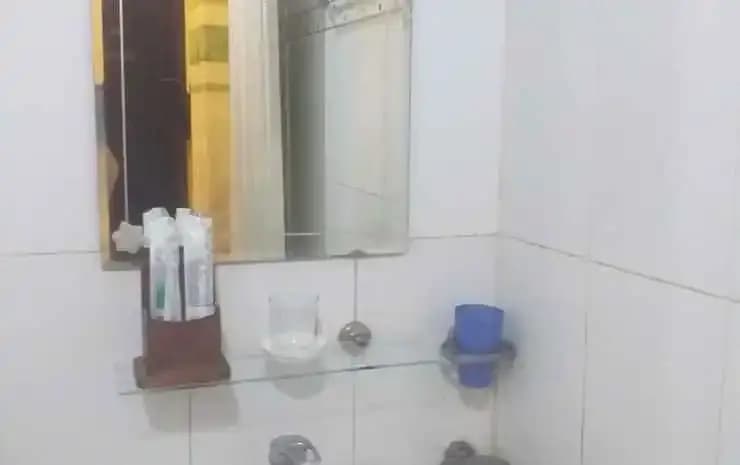 Minh Quang Hotel - photo 8