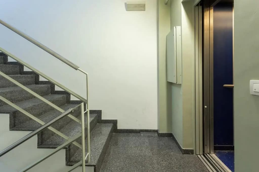Spacious and Elegant 4 Bedroom with Private Terrace - photo 10