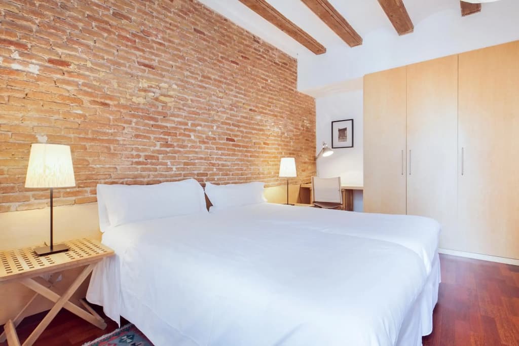 Inside Barcelona Apartments Esparteria - photo 2