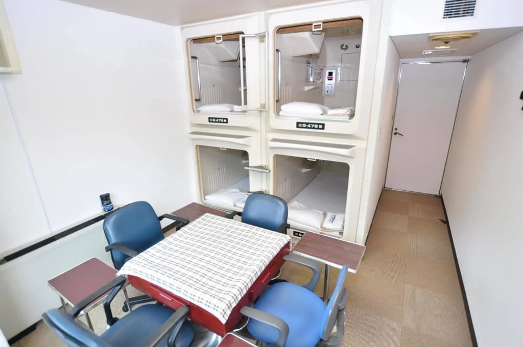 Men's only Capsule Hotel Asahi Plaza Shinsaibashi - photo 5
