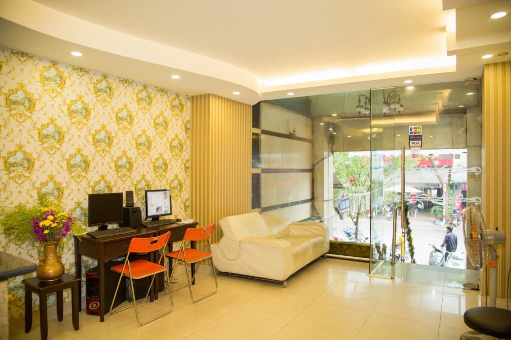 DDA Hotel District 1 - photo 1