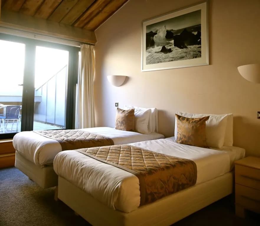 Fox Apartments - photo 3