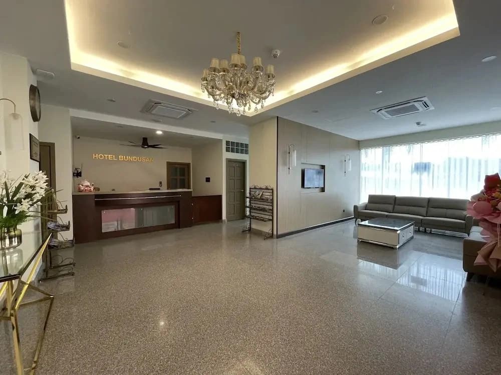 Hotel Bundusan - photo 11