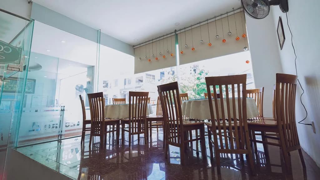 A25 Hotel - 137 Nguyen Du DN - photo 28