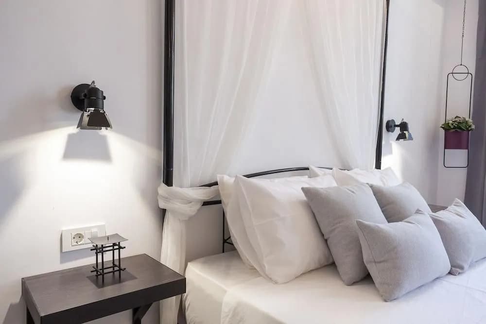 Aristophanes luxury flat Psyrri square - photo 3