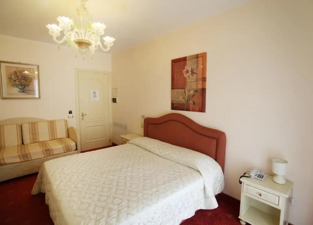 Hotel Nice - photo 6