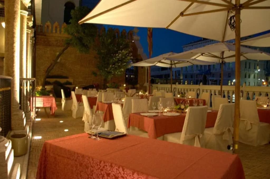 Hotel Palazzo Stern - photo 24