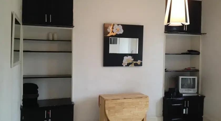 Talgarth Apartment - photo 10