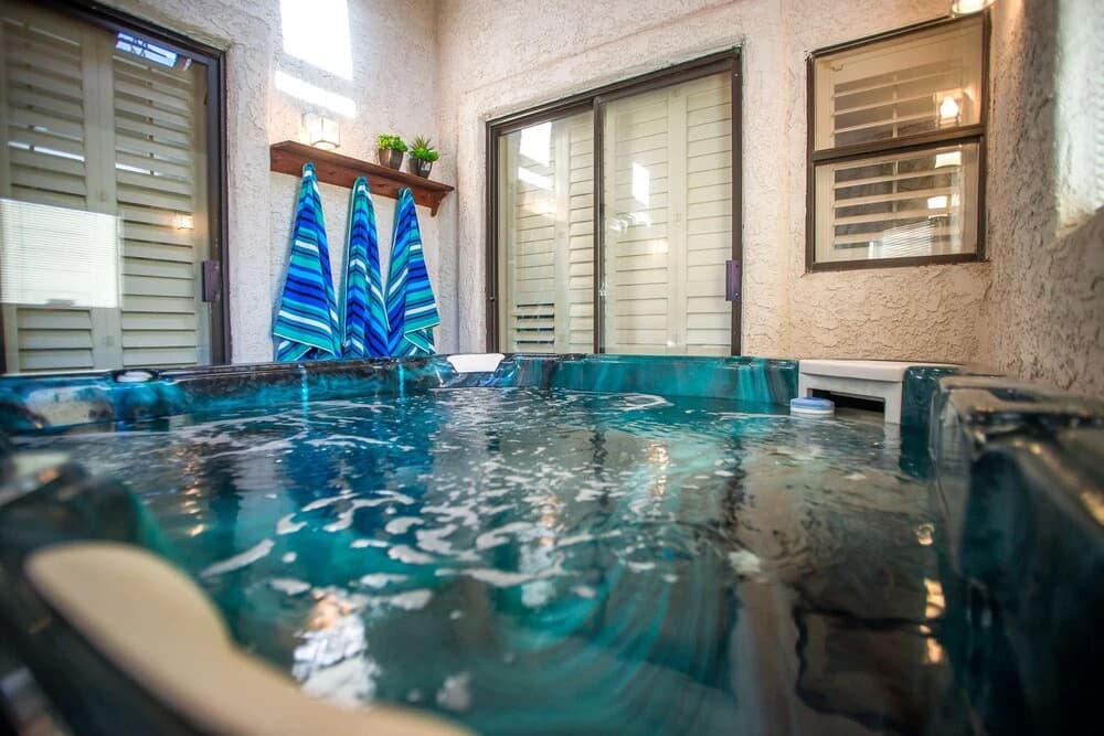 Luxury 6BR 10min to LV Strip Sleeps 20 - photo 15