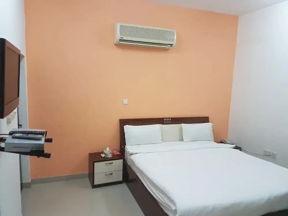 Danat Mazoon Hotel Apartments - photo 4