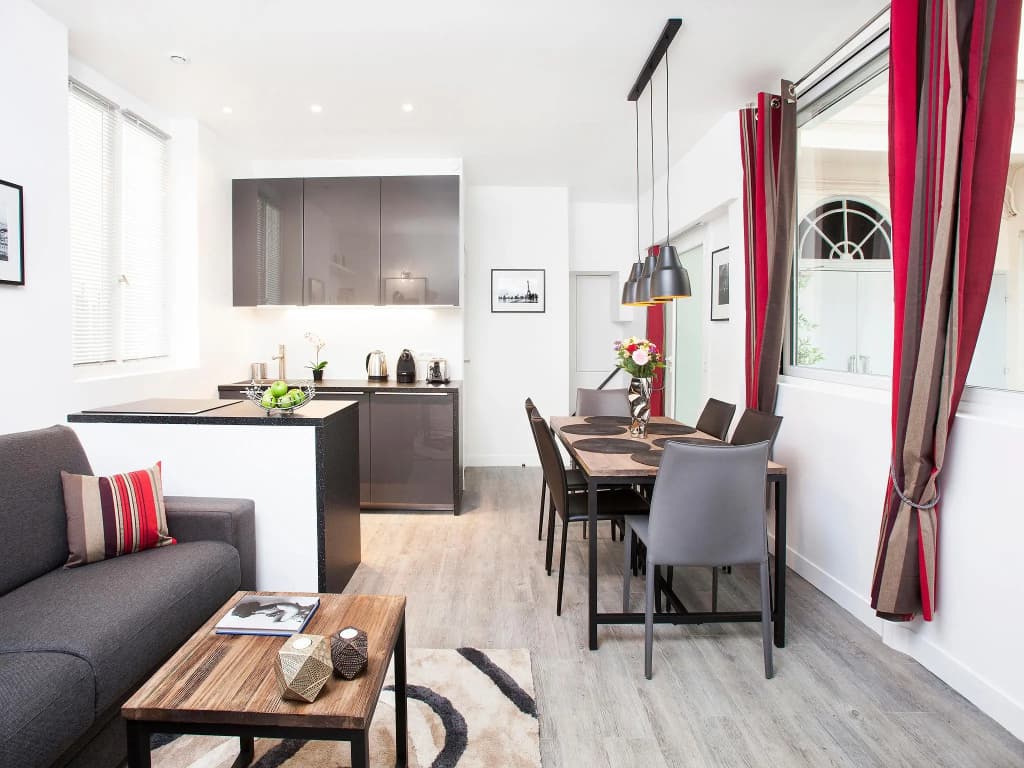 Charming apartment in Paris center - main photo