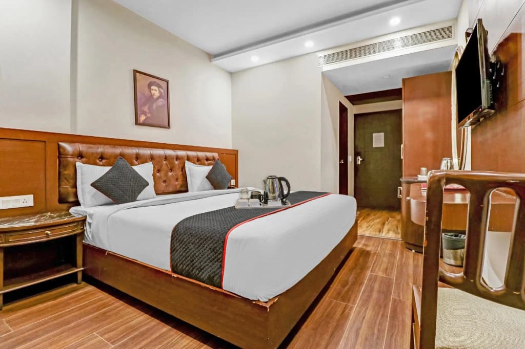 Townhouse 735 Hotel Blue Inn - main photo