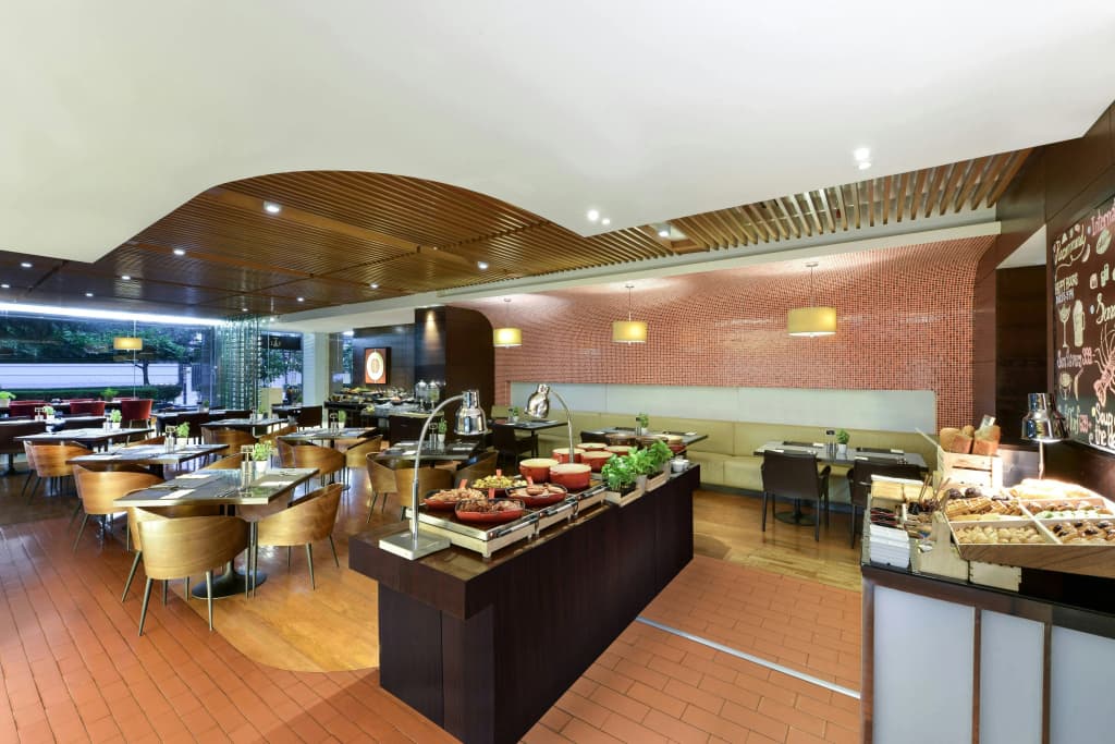 Sathorn Vista, Bangkok - Marriott Executive Apartments - photo 35