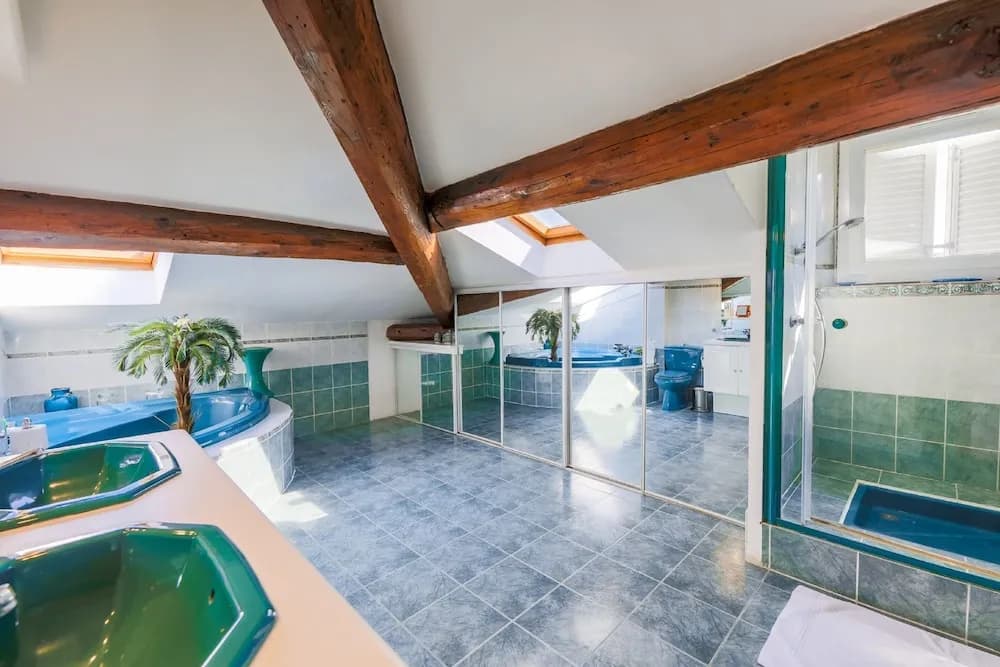 AU BEAU RIVAGE AP2049 by RIVIERA HOLIDAY HOMES - photo 7