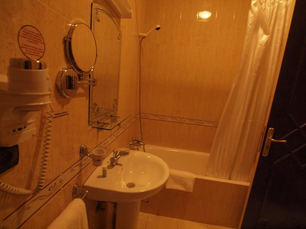 Amani Hotel Suites & Spa - photo 8