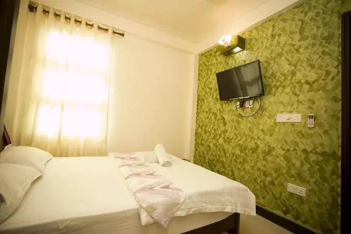 Transit Inn - photo 4