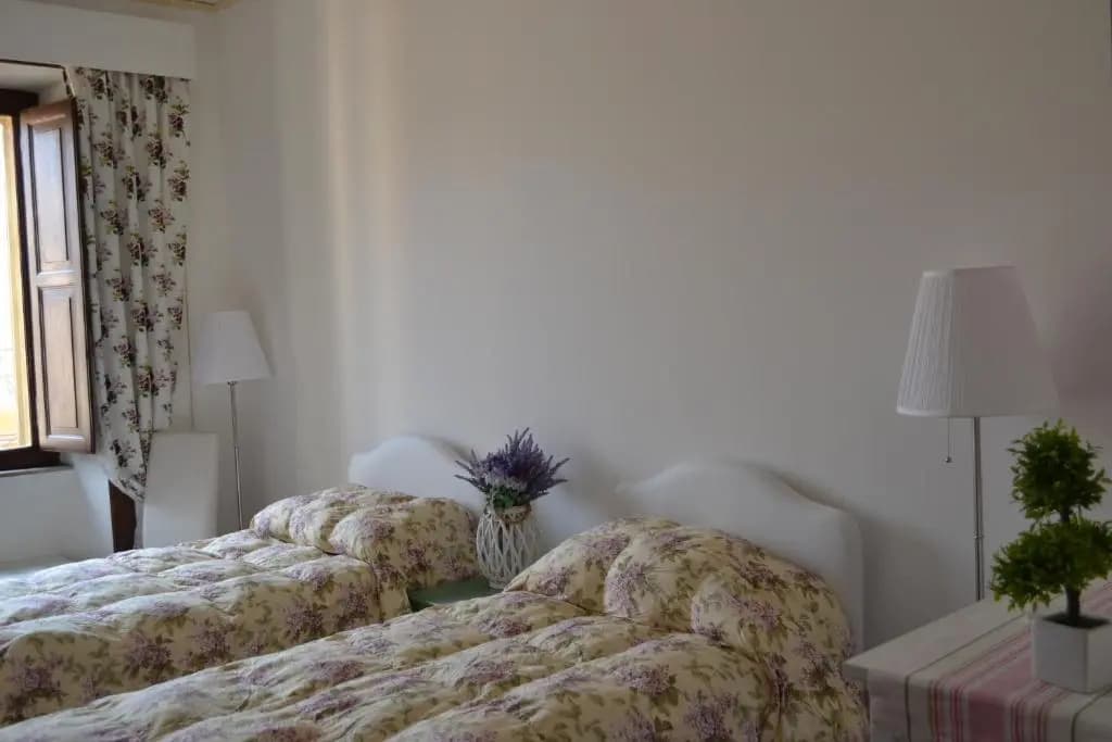Catherine's Home - photo 4