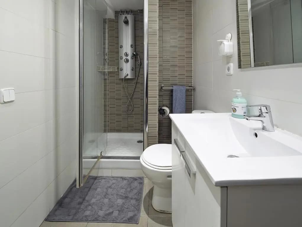 Barcelona Mercaders Apartments - photo 6