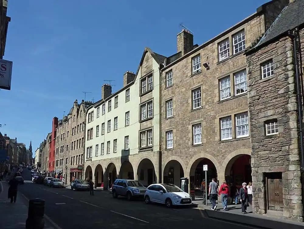 5 Bohemian Gem on the Royal Mile - photo 1