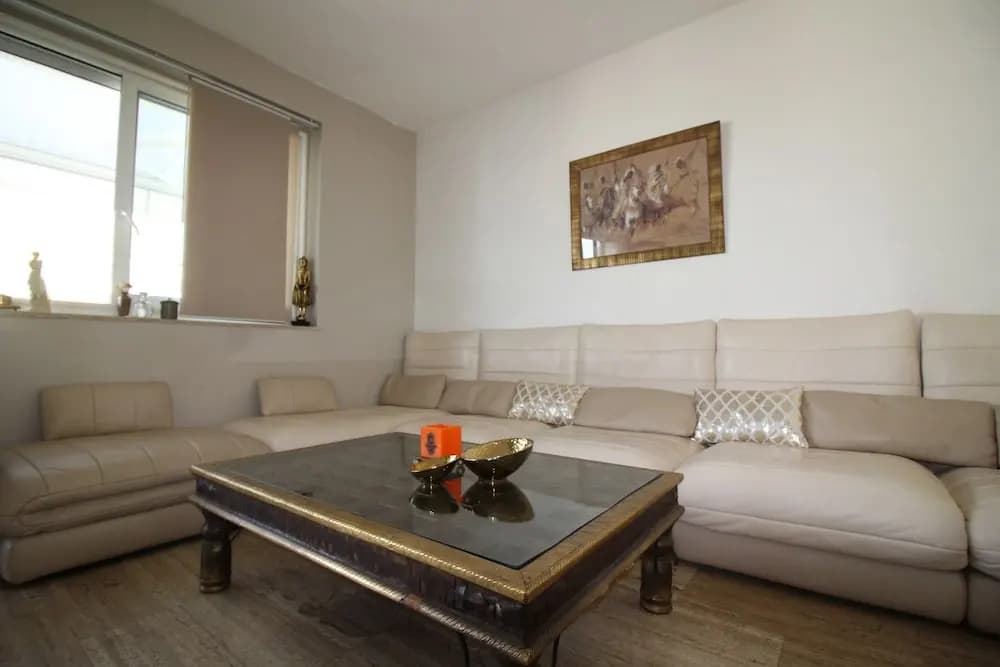 Nice Booking - Fleurs Terrasse Parking - photo 9