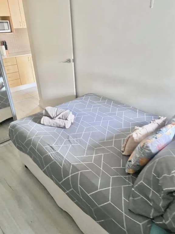 Prime Location Unit With Backyard - photo 5