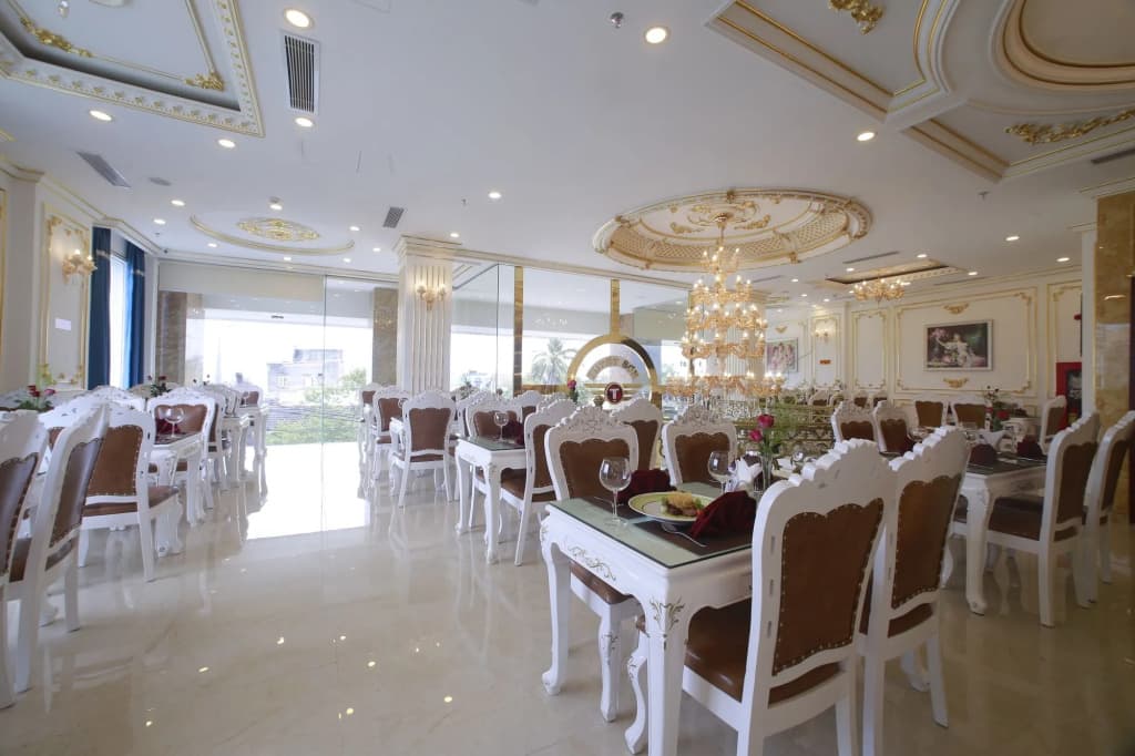 Tuyet Son Hotel - photo 27