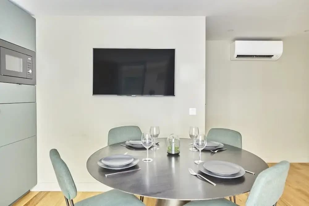 Charming Apartment 2 Bedrooms Center of Paris - photo 9