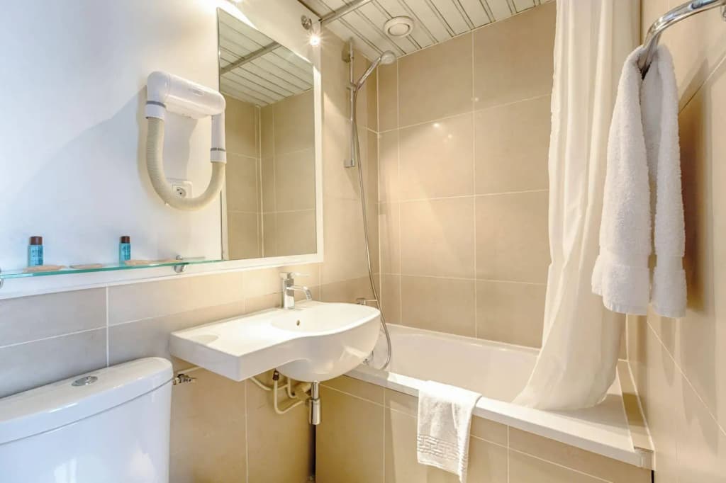 Hôtel Charing Cross - photo 8