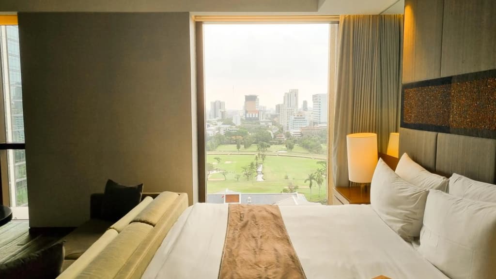 Hansar Bangkok Hotel - photo 42