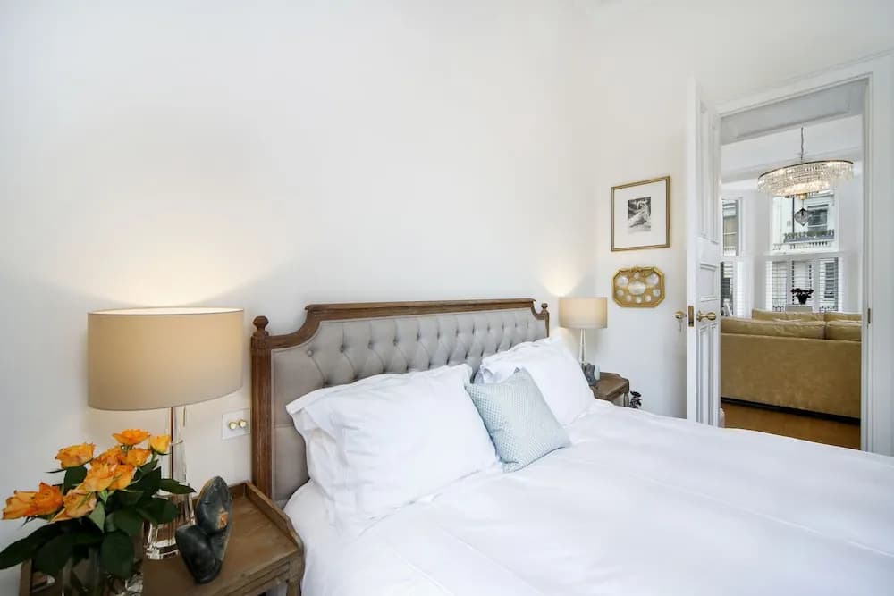 Luxurious 1BR Period Property in Kensington - photo 4