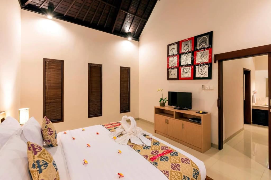 Kubal Villa and Living Seminyak - photo 33