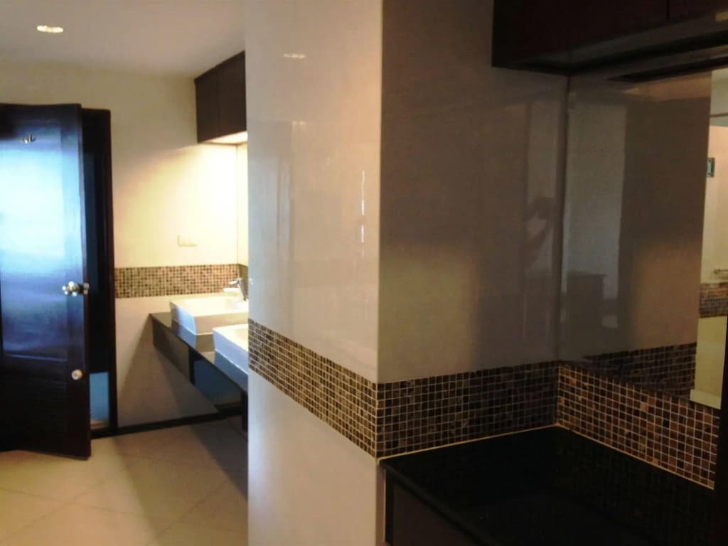 August Suites - photo 11