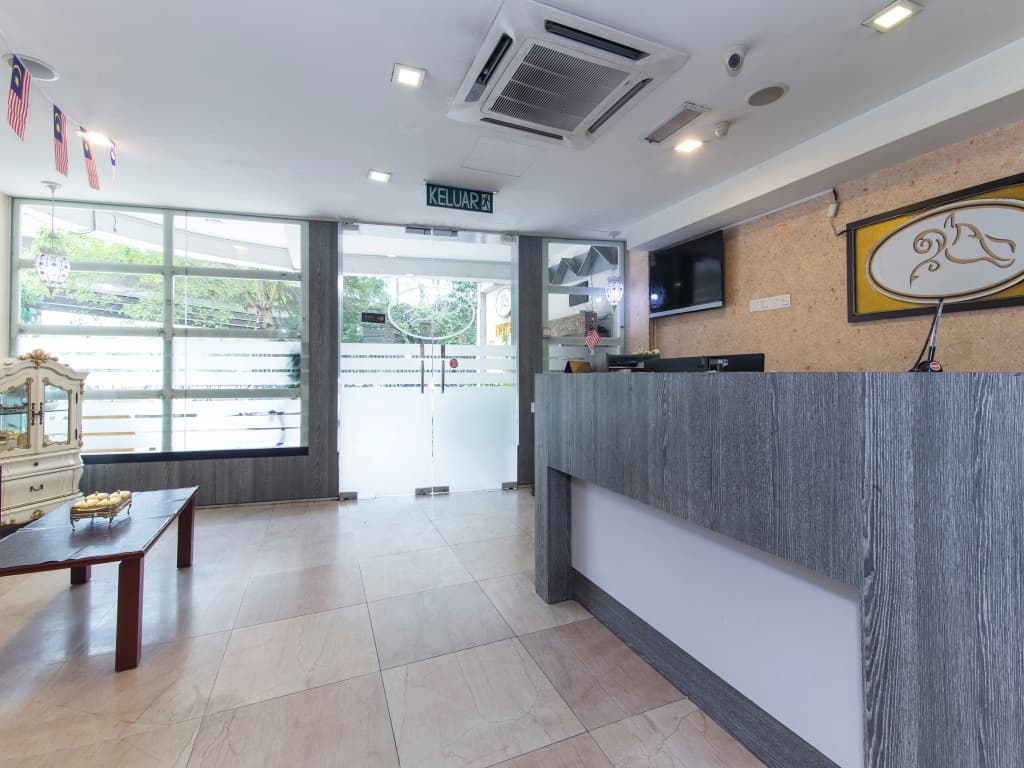 OYO 124 Hotel Seniman Sentul (Sanitized Stay) - photo 25