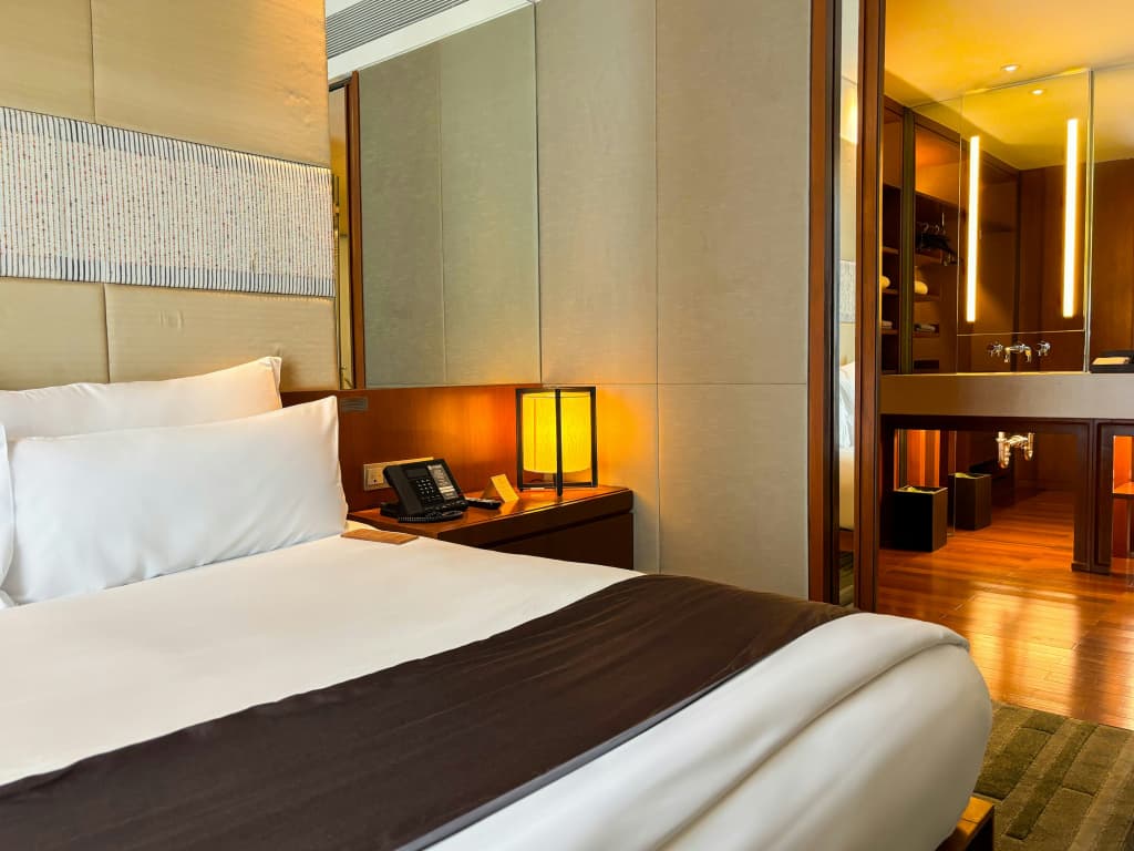 Hansar Bangkok Hotel - photo 34