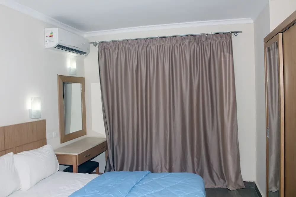 Hotel Royal City Center - photo 5