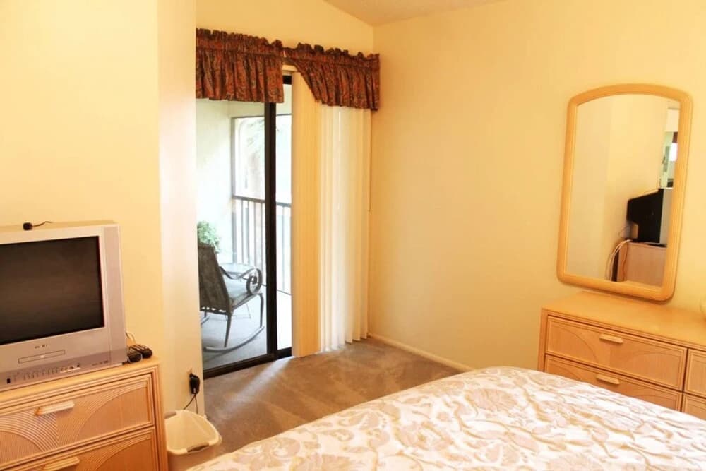 Clubview Holiday Condo - photo 6