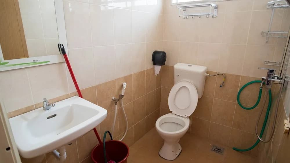 Holidayhome 188 Taman Sejati Suria - photo 6