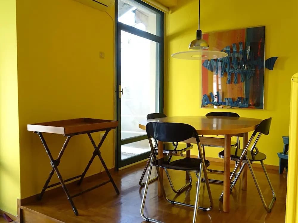 Superb location Athenian apartment - photo 5