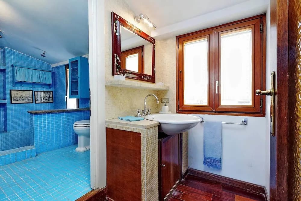 Piazza Mattei Terrace Apartment - photo 8