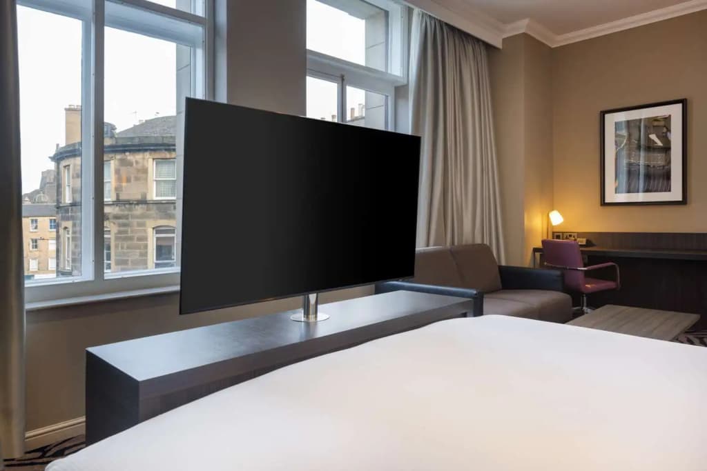 DoubleTree by Hilton Edinburgh City Centre - photo 47