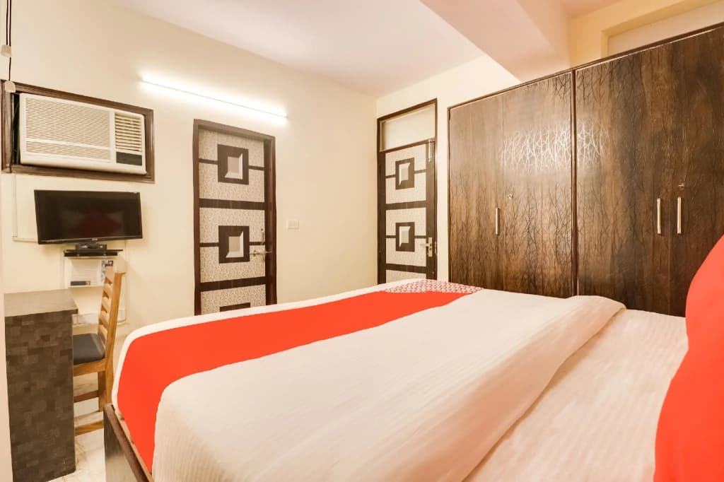 Rohini Inn by OYO Rooms - photo 5