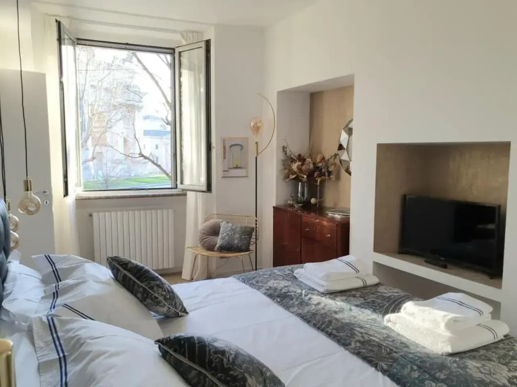 Madeleine apartments - Arco della Pace - photo 2