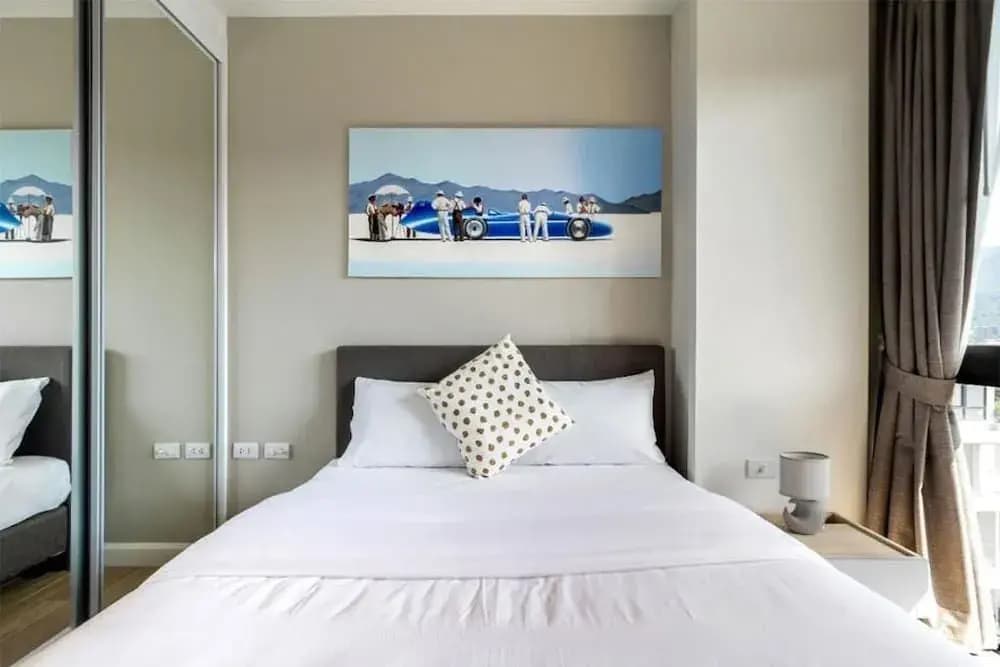 Diamond Condominium By Alexanders - photo 3