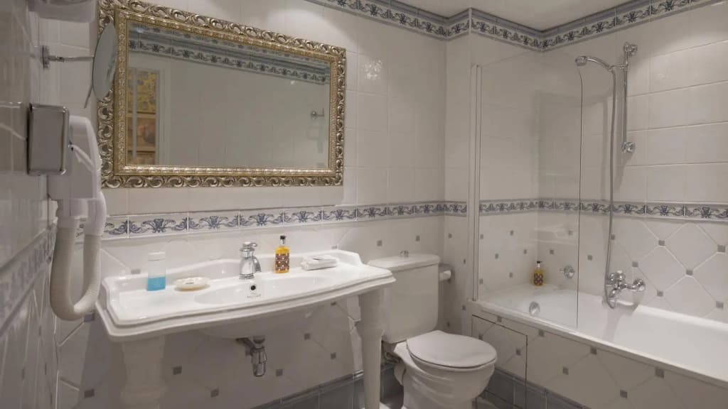 Hotel Beaubourg - photo 9
