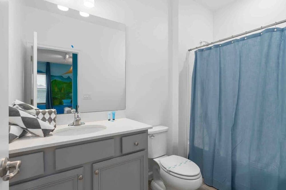 Super Ritzy 9BR 9BA Loft Private Pool - photo 36