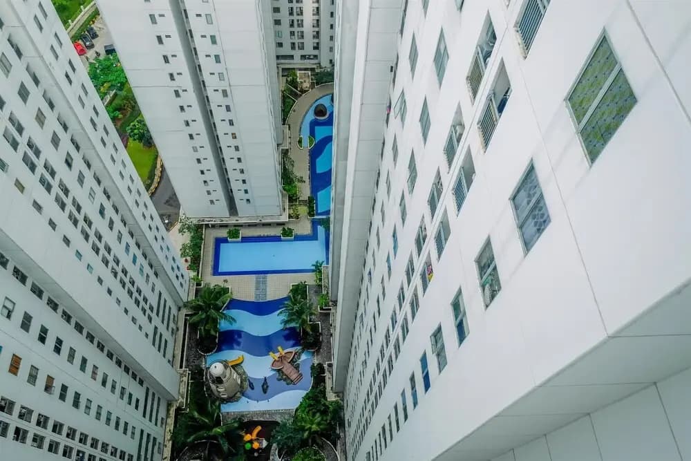 Cozy Stay 2BR Bassura City Apartment - photo 15