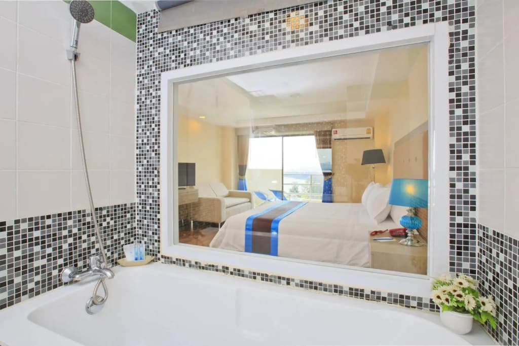 Blue Wave Beach Resort - photo 9
